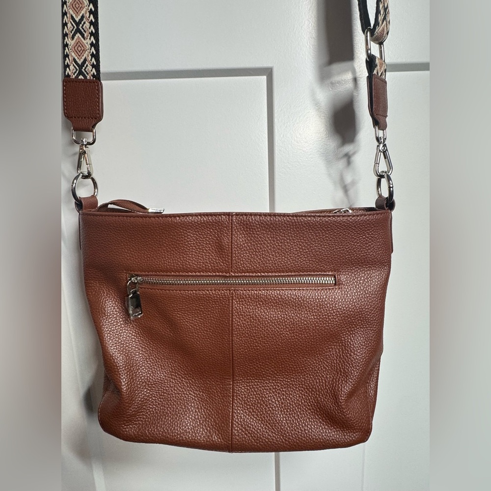 Befen Genuine Leather Shoulder Bag/Crossbody Hobo Bag with 2 removable straps - Picture 14 of 15
